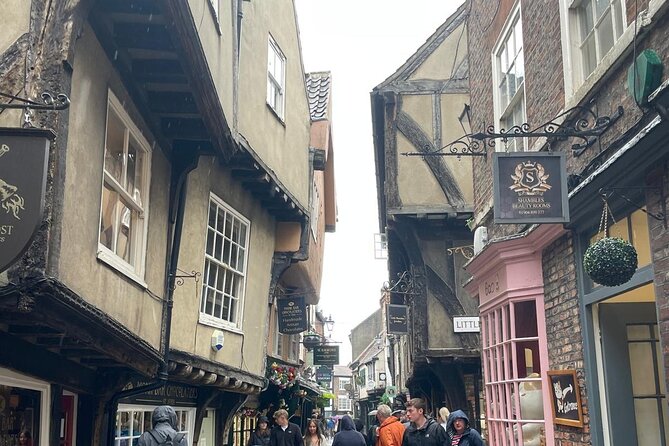 Self Guided Walking Tour in York with Mobile App - Explore the Charming Shambles and Its Medieval Heritage