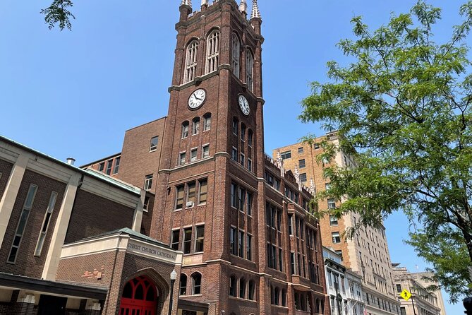 Self Guided Walking Tour of Cincinnati - Explore Cincinnati at Your Own Pace with a Self-Guided Walking Tour