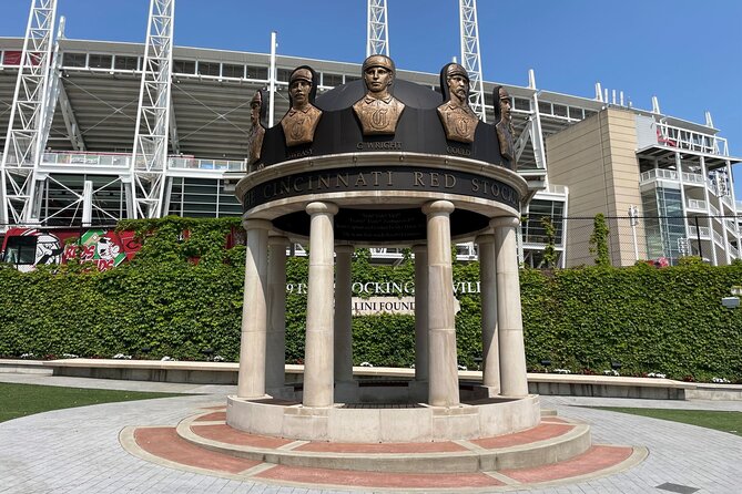 Self Guided Walking Tour of Cincinnati - Exploring Civil War Monuments and Historic Districts