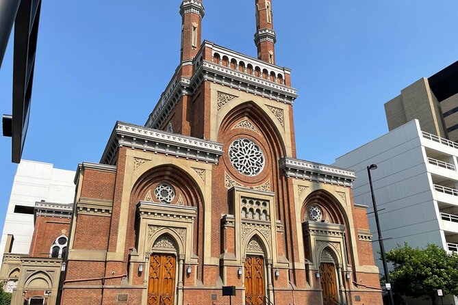 Self Guided Walking Tour of Cincinnati - Fountain Square and Downtown Public Spaces