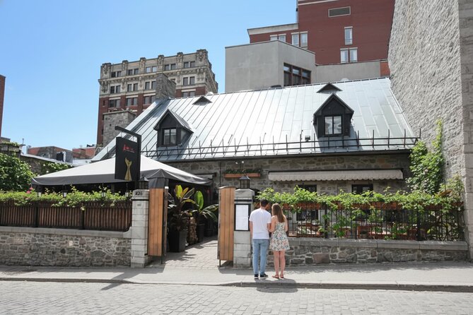 Self Guided Walking Tour of Montréal with Audio Guide - The Vibrant Place Jacques-Cartier