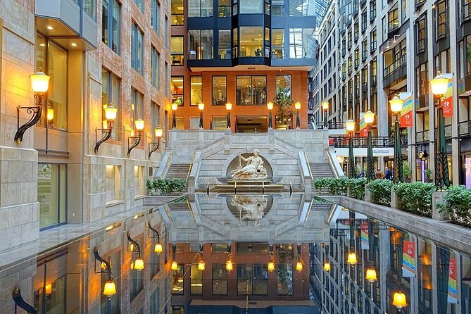 Self Guided Walking Tour of Montréal with Audio Guide - Admiring the Silver-Domed Market