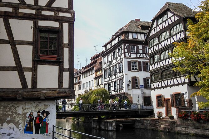 Selfguided and Interactive Tour of Strasbourg - Discovering Strasbourg’s History Through Observation Games