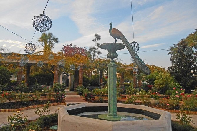 SelfGuided Scavenger Hunt:Feel the Adventure Breeze at WinterPark - Key Points