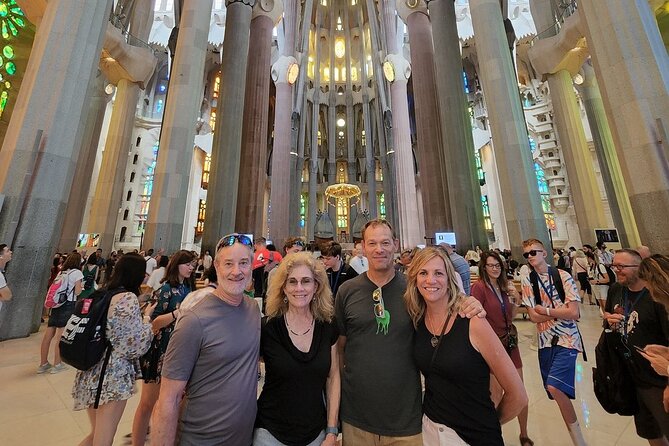 Semi-Private Barcelona Tour Gothic, Sagrada Familia & Park Guell - Inside and Outside of La Sagrada Familia
