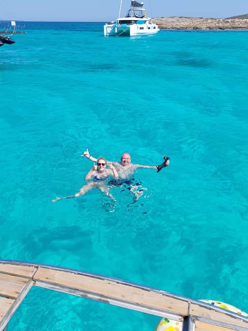 Semi-Private Half-day/Sunset Cruise to Blue Lagoon-Antiparos - The Crew and Service Quality