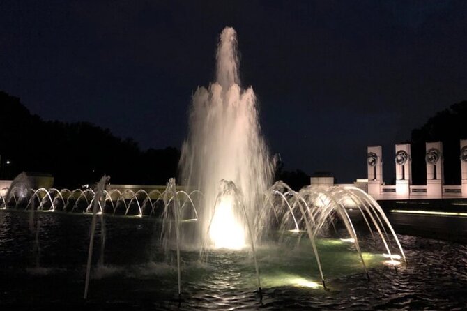 Semi Private Monument Night Tour - Key Points