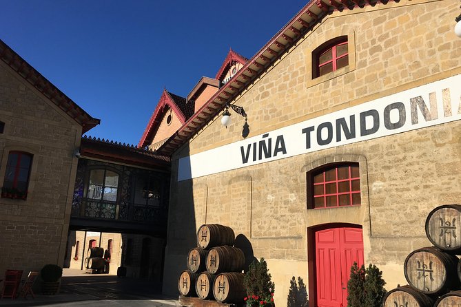 Semi-Private Rioja Tour of 3 Premium Wineries from Bilbao - Flexible Schedule with Lunch in Laguardia