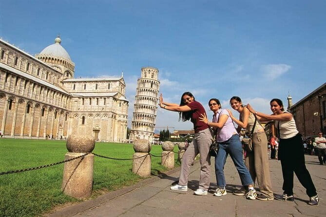 Semi Private tasting and Cheese-making Class in Florence - The Role of the Chef and Cheese Taster
