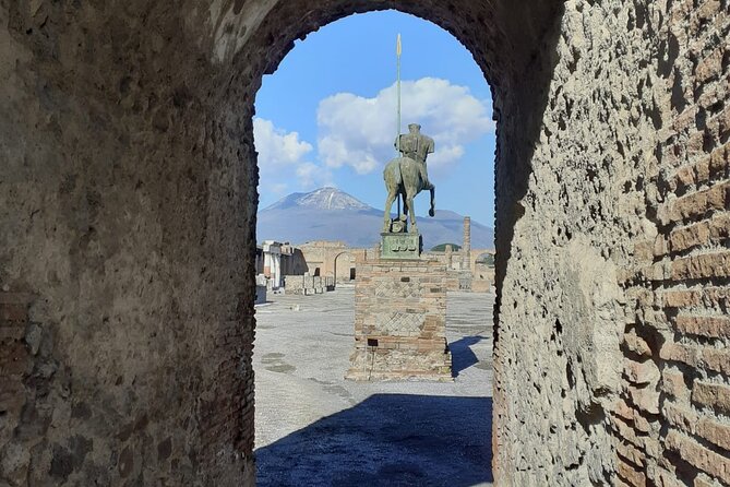 Semi - Private tour of Pompeii with an Archeologist - Booking in Advance and Cancellation Policy