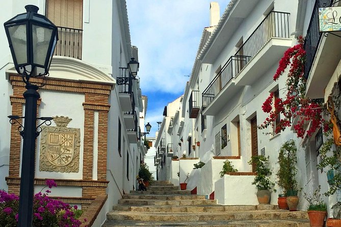 Semi-private Tour to Frigiliana and The Lost Village with lunch included - Explore Frigiliana and The Lost Village in a Small Group Setting
