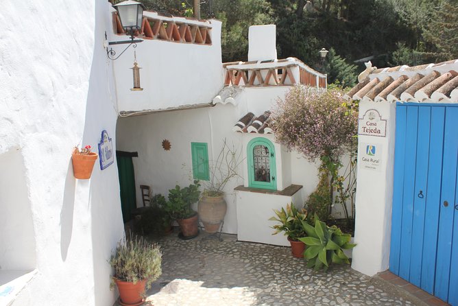 Semi-private Tour to Frigiliana and The Lost Village with lunch included - Why This Tour Stands Out Against Similar Options