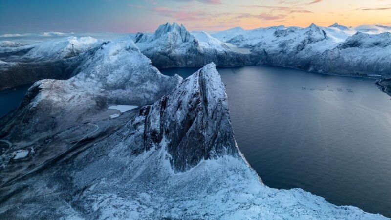 Senja Island: 4x4 Day Tour with Overlanding Senja - Weather Preparedness and Physical Requirements