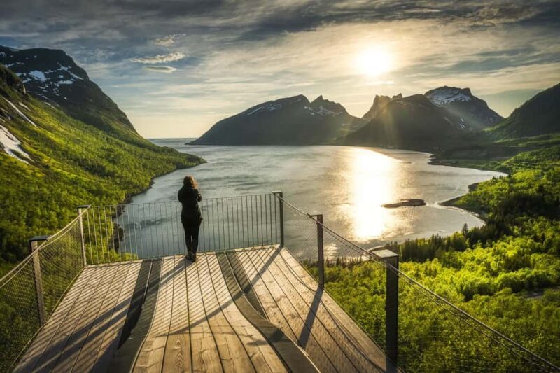 Senja Island: 4x4 Day Tour with Overlanding Senja - Guide and Experience Quality