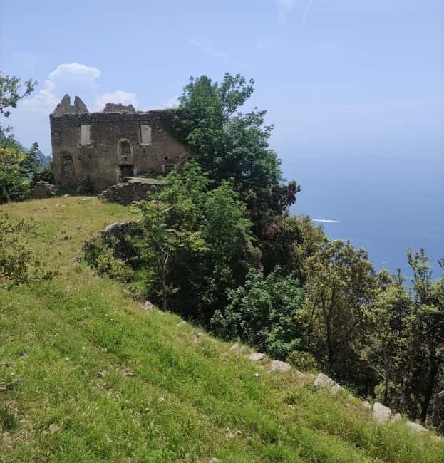 Sentiero degli Dei: Guided trekking on the Amalfi Coast - Starting Point at Piazza Paolo Capasso in Bomerano