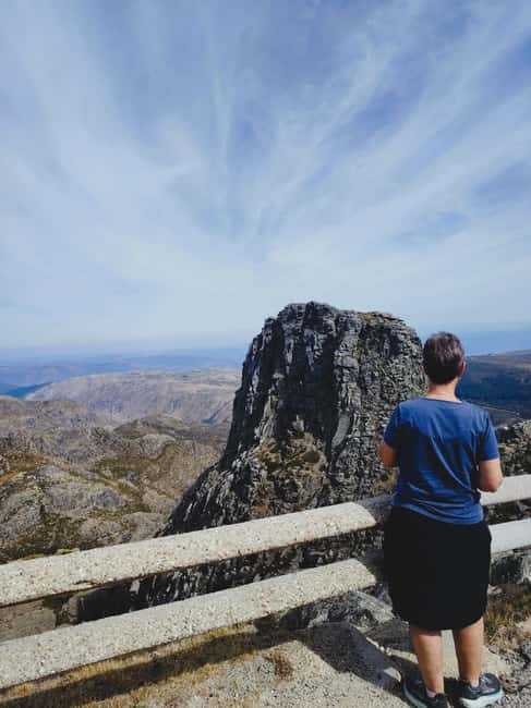 Serra da Estrela - Food and Mountain Experience - Cheese and Curd Tasting Straight from the Production Site