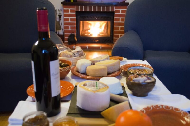Serra da Estrela: Serra da Estrela cheese tasting - Tasting in a Scenic Natural Setting close to the Zêzere River