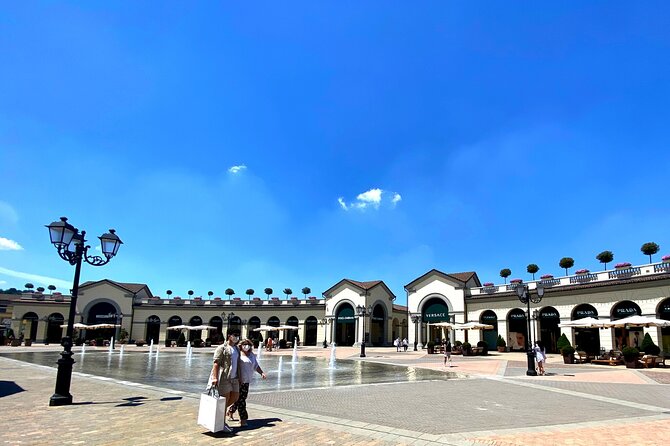 Serravalle Outlet Shopping Mall Shuttle Bus - Return ticket - Convenient Coach Transfers from Milan to Italy’s Largest Designer Outlet
