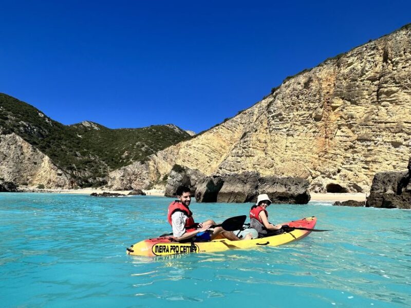 Sesimbra: Arrábida Natural Park Kayak Tour - Reaching the Picturesque Ribeiro do Cavalo Beach