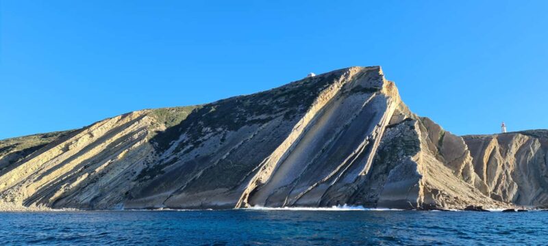 Sesimbra: Boat Trip to the wild beaches and caves - Weather Conditions and Cancellation Policy