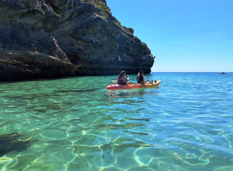 Sesimbra: Ribeiro Cavalo Beach, Caves, & Arrábida Kayak Tour - Practical Aspects: Group Size, Equipment, and Safety