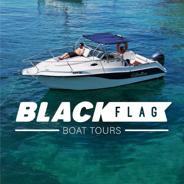 Sesimbra: Rote of Wonders/ Private Boat Tour along the cost - Explore the Sesimbra Coast on a Private Boat Tour for Up to 6 People