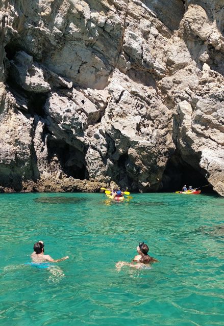 Sesimbra: Secret Bays and Beaches Boat Tour with Snorkeling - The Snorkeling Experience in Calm, Clear Waters