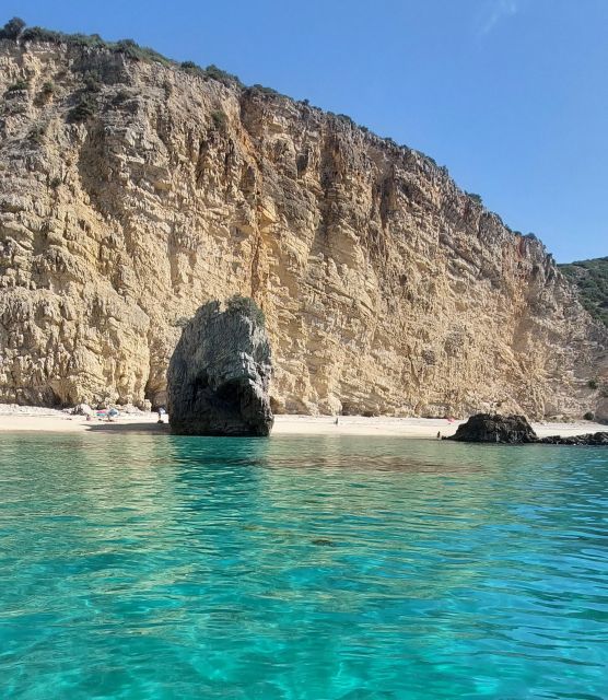 Sesimbra: Secret Bays and Beaches Boat Tour with Snorkeling - Discovering Marine Life and Natural Formations