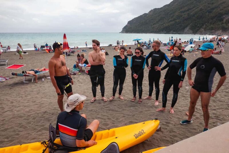 Sestri Levante: Kayak Excursion in the Biodiversity of the Bay of Gold - Sestri Levante: Kayak Excursion in the Biodiversity of the Bay of Gold