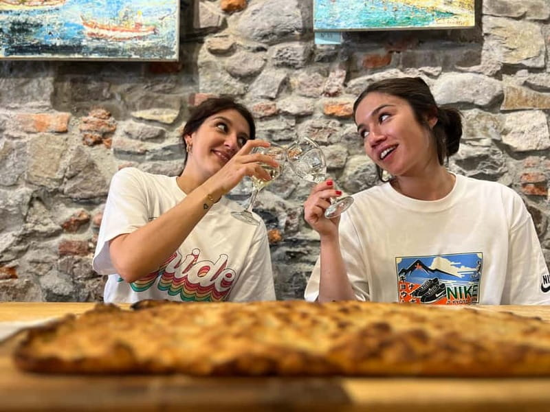 Sestri Levante: Vinaccieri Ballerini Reserve Wine Tasting - The Two Tasting Experiences: Which is Right for You?