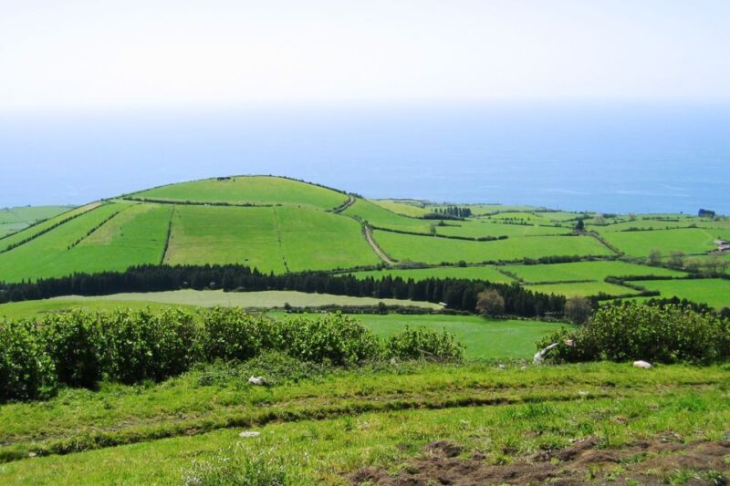 Sete Cidades Azores 4x4 Day Tour from Ponta Delgada - Visiting Mosteiros and Its Black Basalt Beach