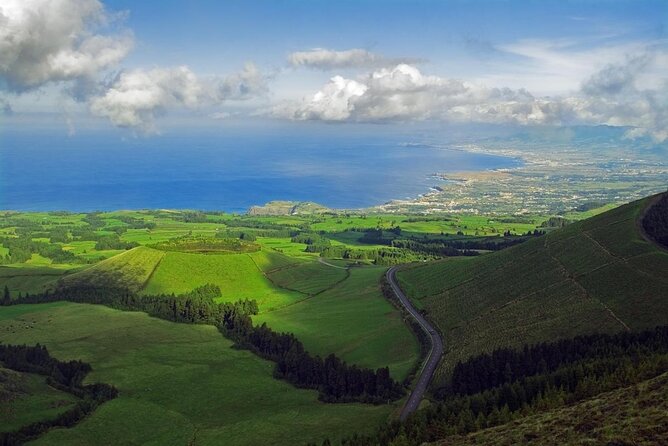 Sete Cidades by Van (half day) - Explore São Miguel’s Natural Beauty with a Small-Group Van Tour to Sete Cidades