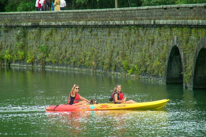 Sete Cidades kayak rental - The role of staff and guides in enhancing the experience