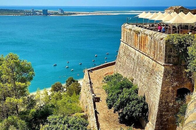 Setúbal, Nature&Culture, among castles, mountains and beaches - From the Historic Fortress of Palmela to the Vibrant Livramento Market