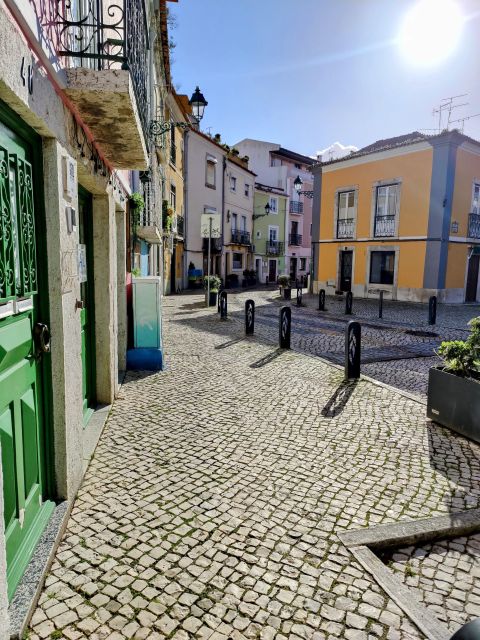 Setúbal Private Walking Tour: Off-the-Beaten-Path Charms - Visiting Casa das Imagens Lauro António
