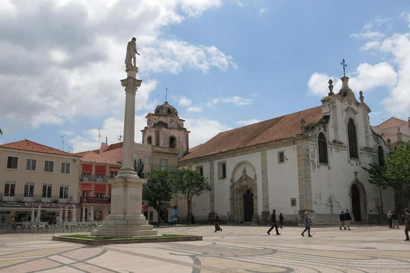 Setúbal: Private Walking Tour with Tastings - The Tasting Experience: Oysters, Pastries, and Moscatel