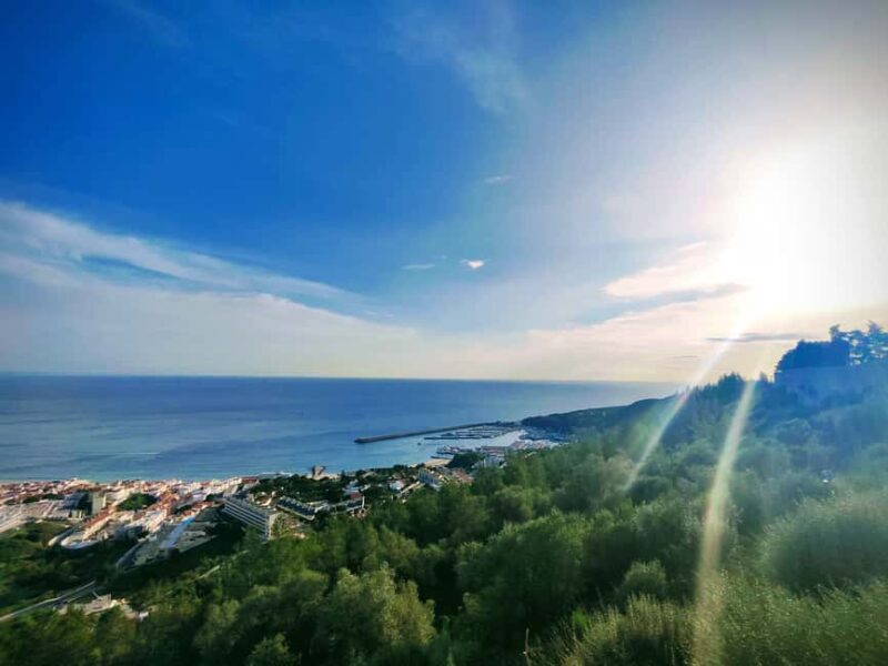 Setúbal,Sesimbra& Palmela - Nature&Culture - Sesimbra: Coastal Charm and Fresh Seafood