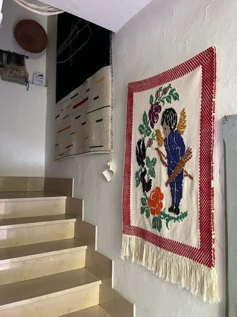 Seulo: Weaving Experience - Weaves of Tradition - Guided by Vilma Ghiani, an Expert in Sardinian Textiles