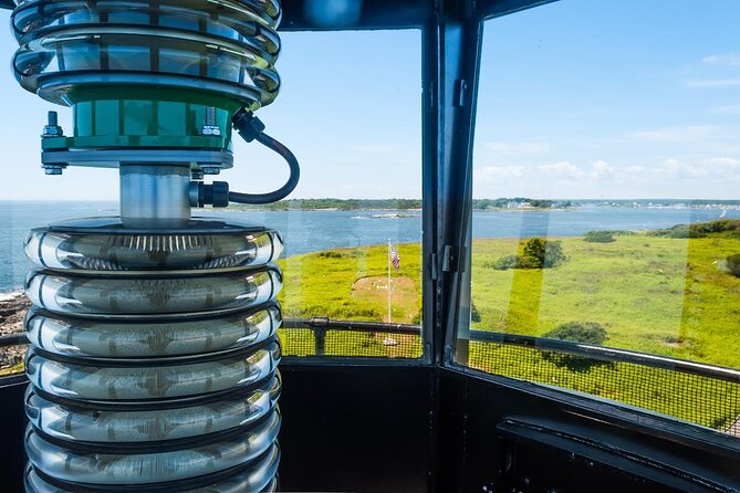 Seven Portland Lighthouses Tour - Logistics: Meeting Point, Group Size, and Accessibility