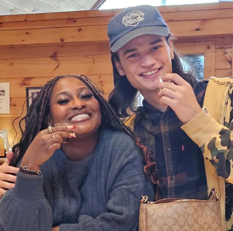 Sevierville: Highlights of Sevierville w/ stop at Buc-ee's - Buc-ees Stop for Shopping and Snacks