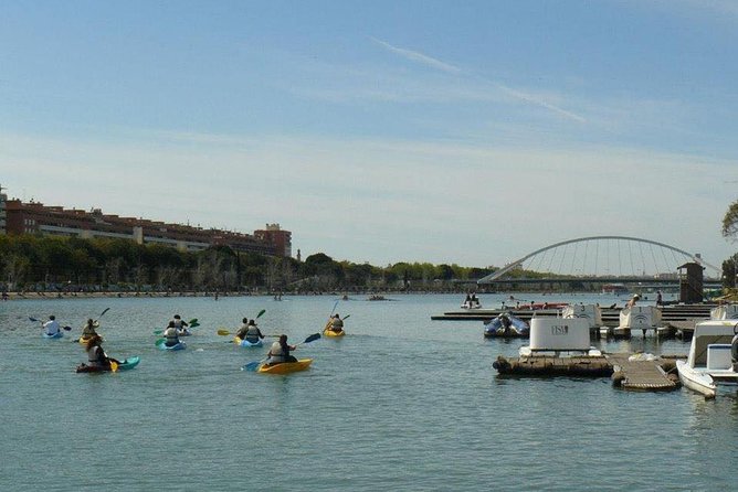 Sevilla 2 Hour Kayaking Tour on the Guadalquivir River - Group Size and Personalized Attention