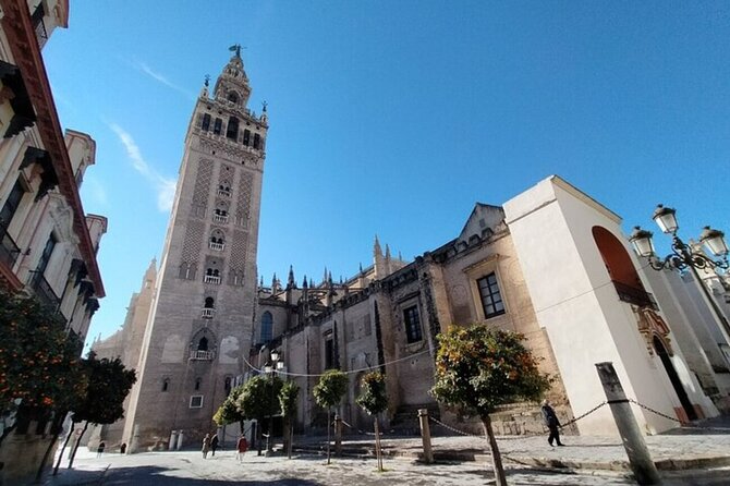 Sevilla: Essential Private Tour - Key Points