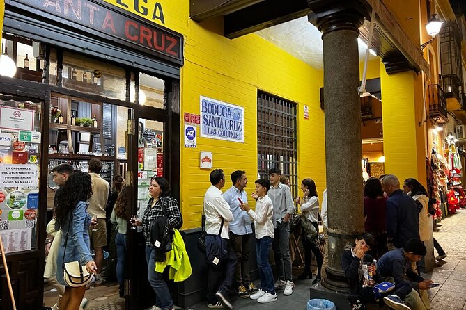 Sevilla: Essential Private Tour - Exploring the Alcázars Exterior and Film Locations