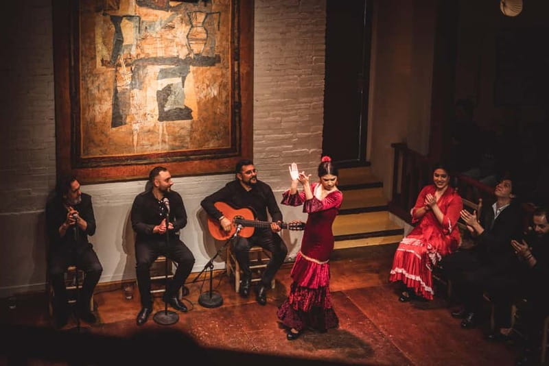 Sevilla: Tapas, Wine, and Flamenco Show Guided Tour - Logistics and Booking Flexibility