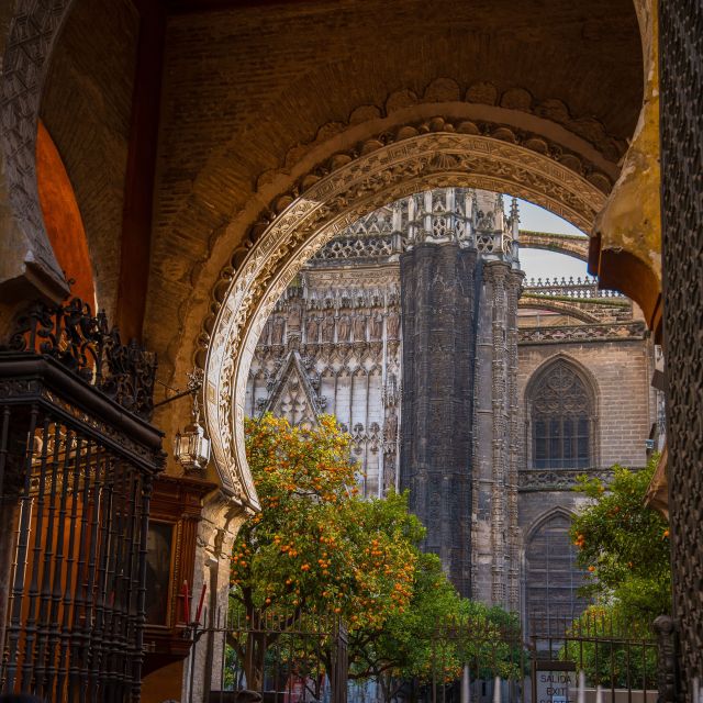 Seville: Alcazar, Cathedral, and Giralda Skip-the-Line Tour - Comparing Similar Tours in Seville