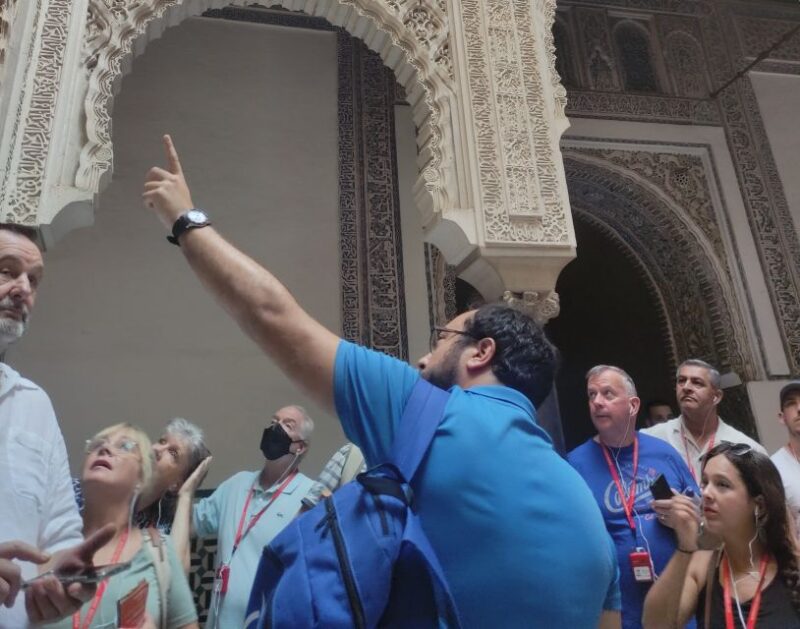 Seville: Alcázar Guided Palace Tour with Priority Access - The Rich Architecture of the Alcázar of Seville