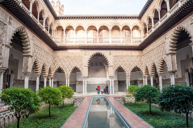 Seville: Alcázar Guided Tour - Discovering Why the Alcázar Was a "Game of Thrones" Location