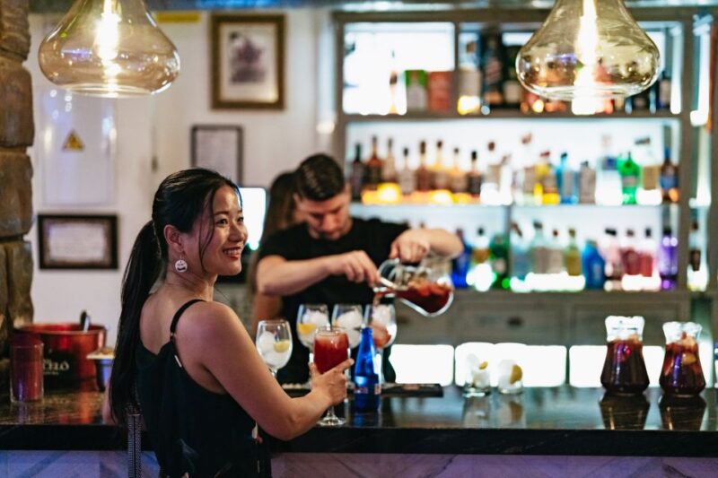 Seville: Baraka Sala Flamenca Show with Drink in Triana - Booking, Cancellation, and Flexibility