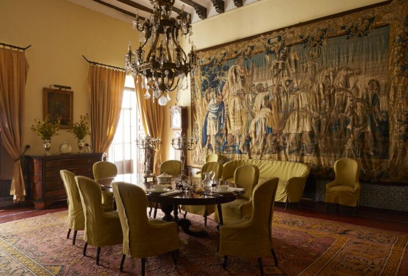 Seville: Bucarelli Palace Entry Ticket - Discover the Elegant Bucarelli Palace in Seville