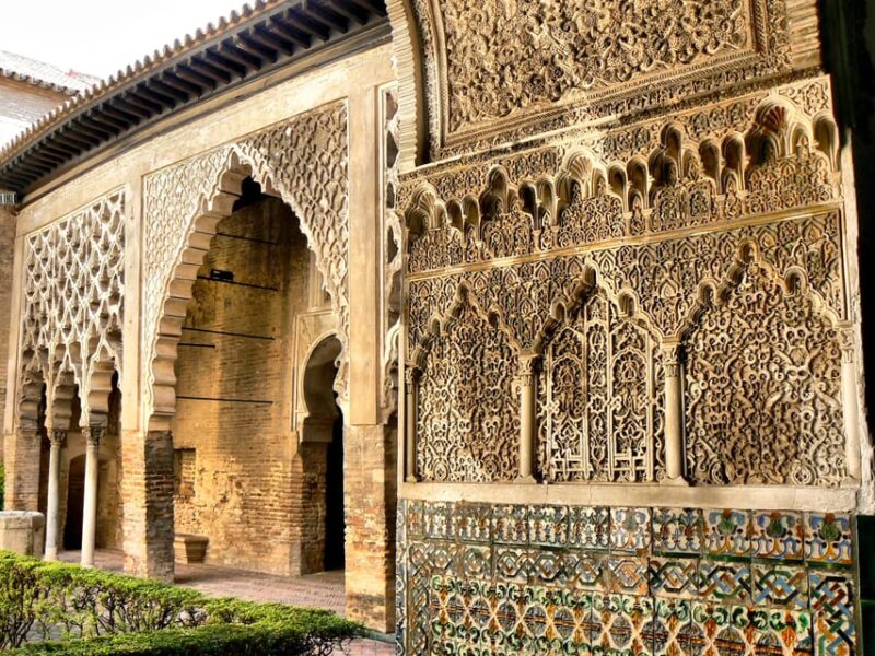 Seville: Cathedral & Alcázar Guided Tour with River Cruise - Key Points
